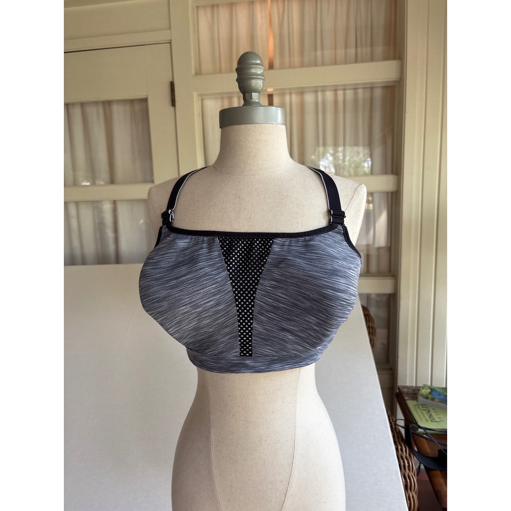 Maidenform Sport Ultimate Shaping Underwire Bra (Style DM7989) 38DD
